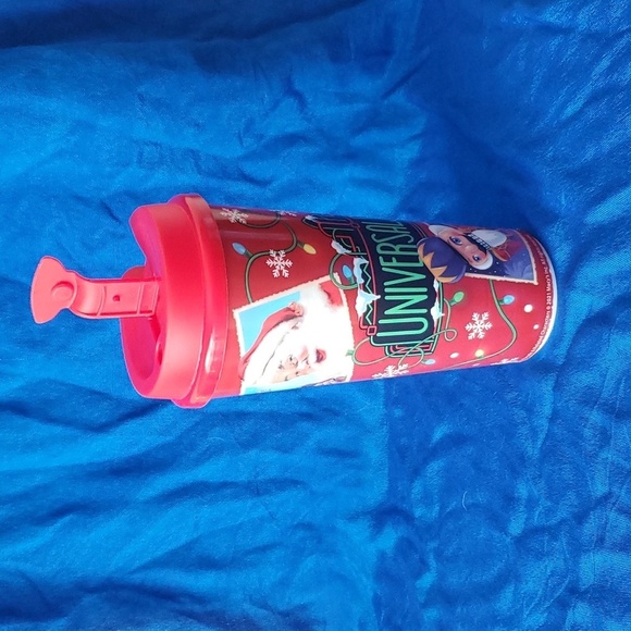 Universal Studios 2021 Christmas Premium Coca-Cole Freestyle Cup - Picture 13 of 16
